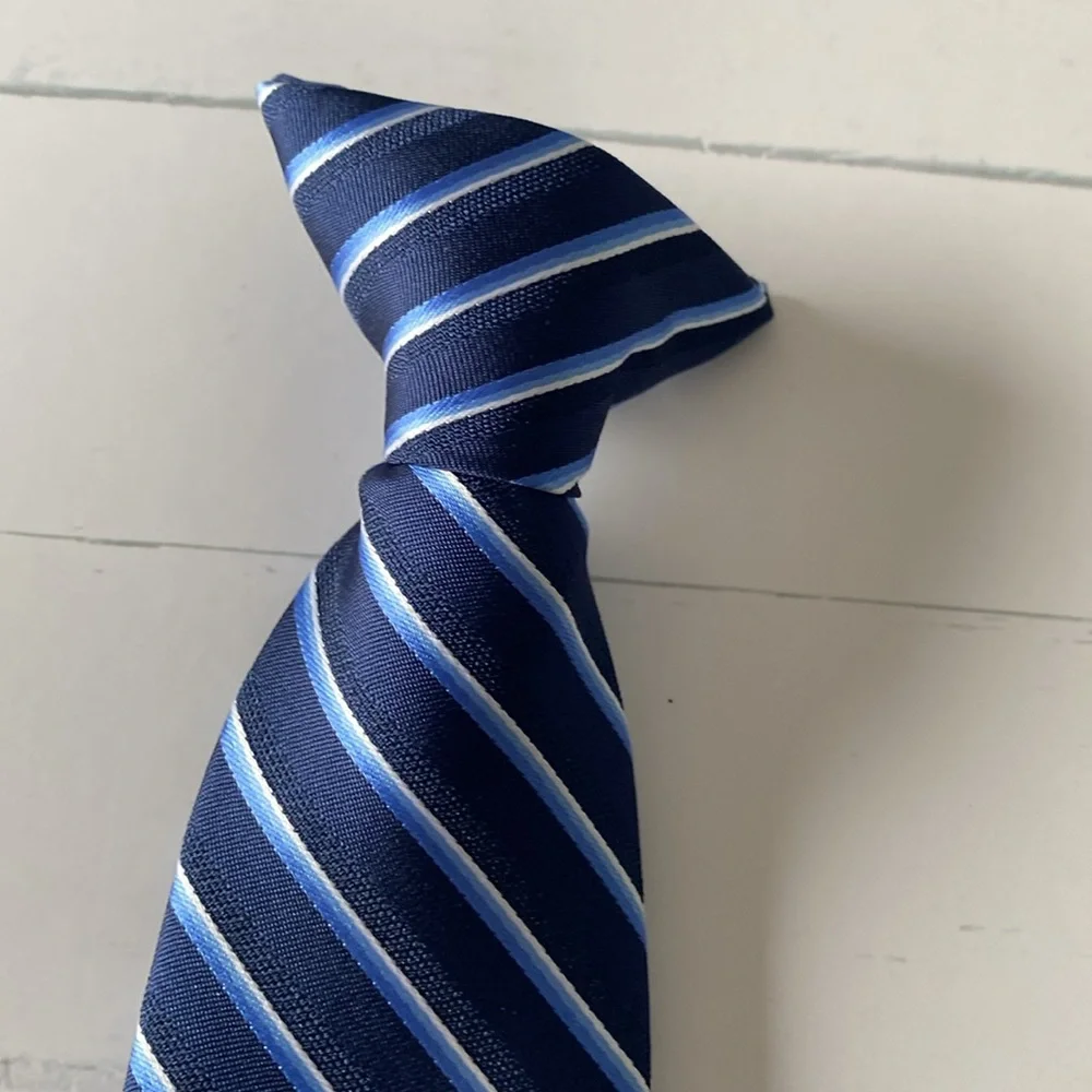 Van Heusen Boy's Clip-On Tie